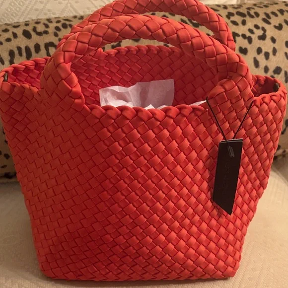 NWT Naghedi St Barths Small Tote Bonaire - Picture 2 of 4